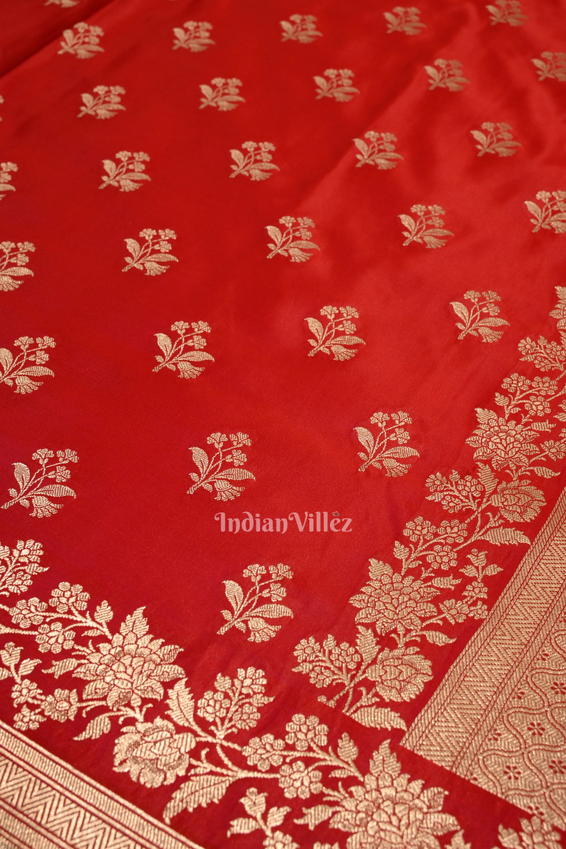 Deep Red Pure Soft Mashru Satin Silk Banarasi Saree