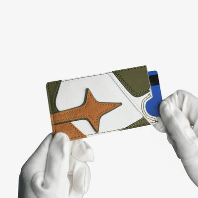 Sneaker Wallet PINECONE