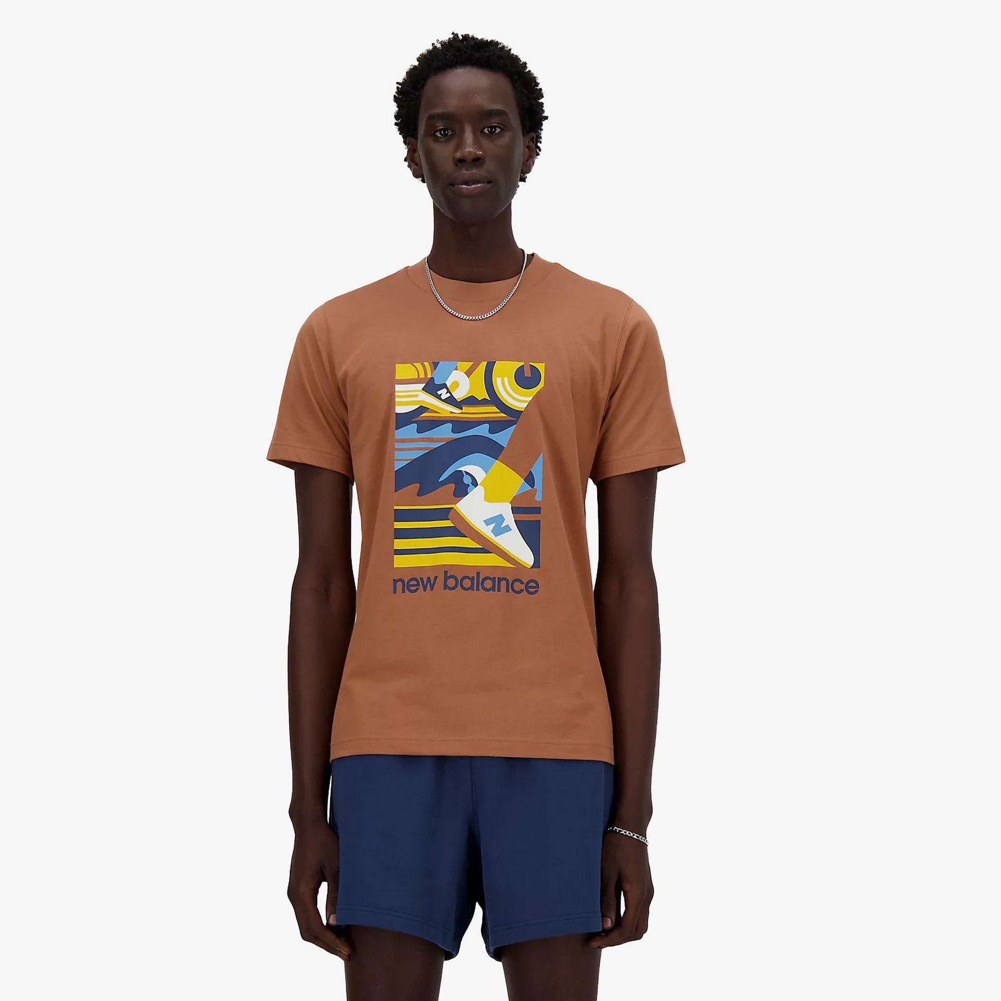 New Balance | SPORT ESSENTIALS TRIATHLON T-SHIRT  { BROWN