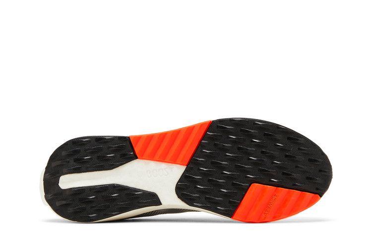 adidas Avryn Core Black Solar Red Grey