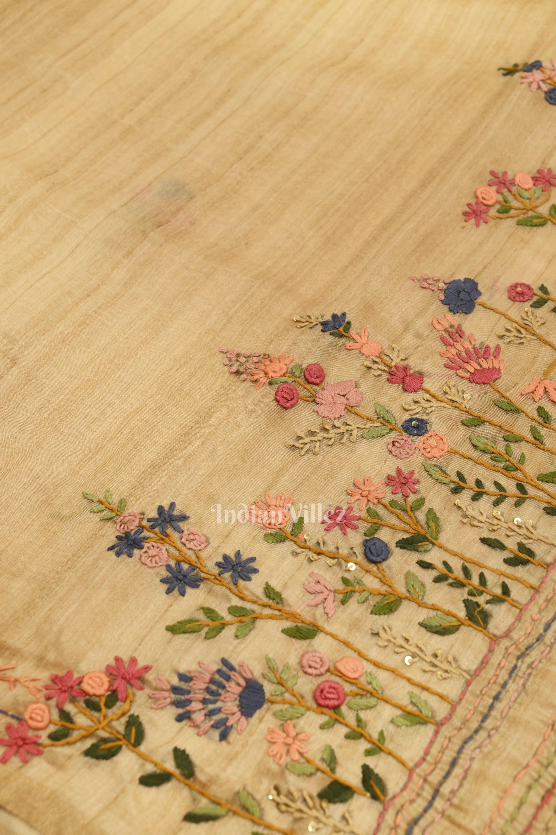 Off White Multi Color Flower Tussar Banarasi Silk Saree