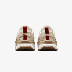 Nike | AIR MAX BLISS SE  { PALE IVORY/PICANTE RED-SUMMIT WHITE