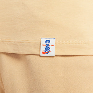 NIKE | SPORTSWEAR CLUB { BROWN