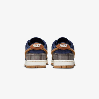 Nike | DUNK LOW PREMIUM  { MIDNIGHT NAVY/ALE BROWN-PALE IVORY