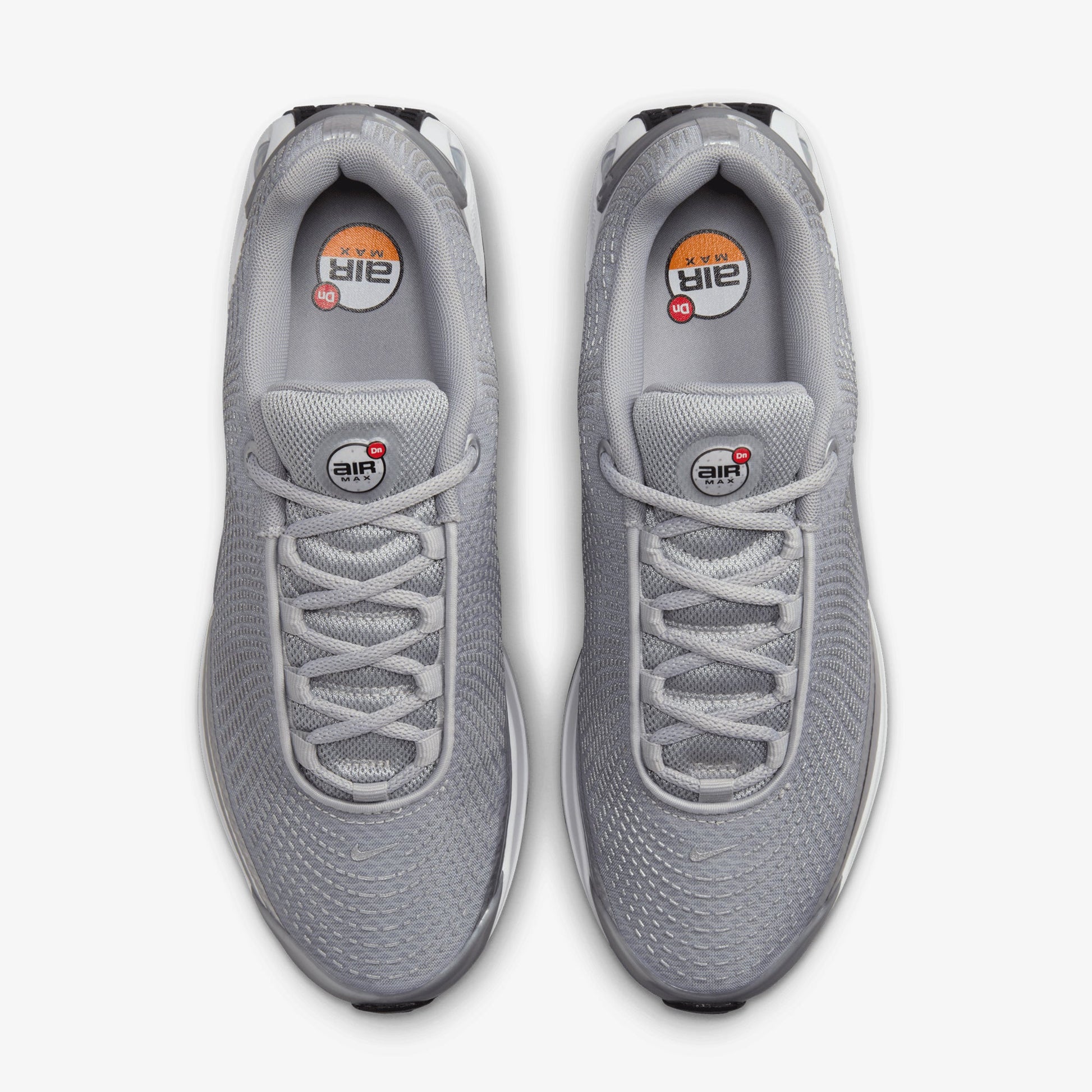 Nike | AIR MAX DN { METALLIC SILVER/METALLIC SILVER-WHITE