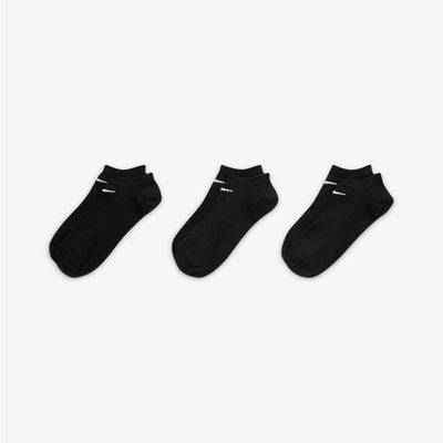 NIKE | PERFORMANCE LIGHTWEIGHT TRAINING NO-SHOW SOCKS (3 PAIRS) { BLACK/WHITE