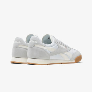 Reebok | CAMPIO XT { MOON/CHALK