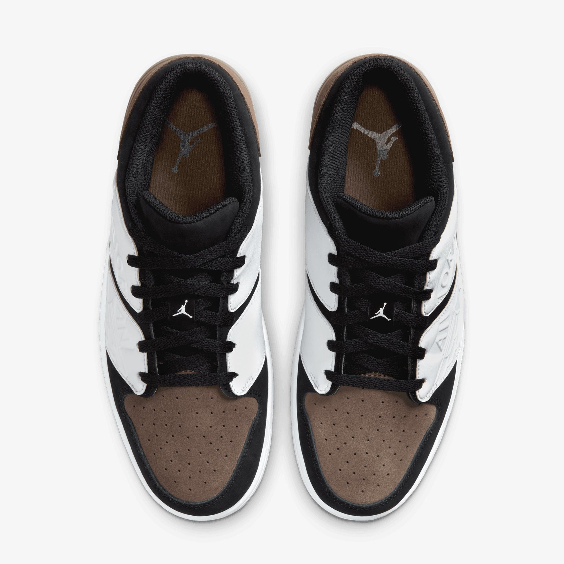 Jordan | NU RETRO 1 LOW  { WHITE/BLACK-PALOMINO-WHITE