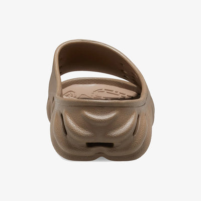 Crocs | ECHO SLIDE  { BROWN