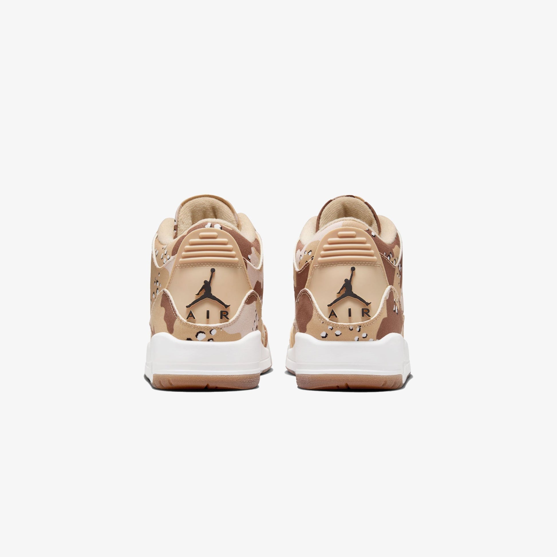 JORDAN | AIR JORDAN 3 RETRO TEX DESERT CAMO { DK DRIFTWOOD/SAIL-HEMP-VELVET BROWN