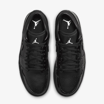 JORDAN | AIR JORDAN 1 LOW SE { BLACK/BLACK-WHITE-METALLIC SILVER