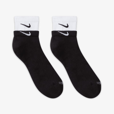 NIKE | EVERYDAY PLUS CUSHIONED TRAINING ANKLE SOCKS { BLACK/WHITE/BLACK