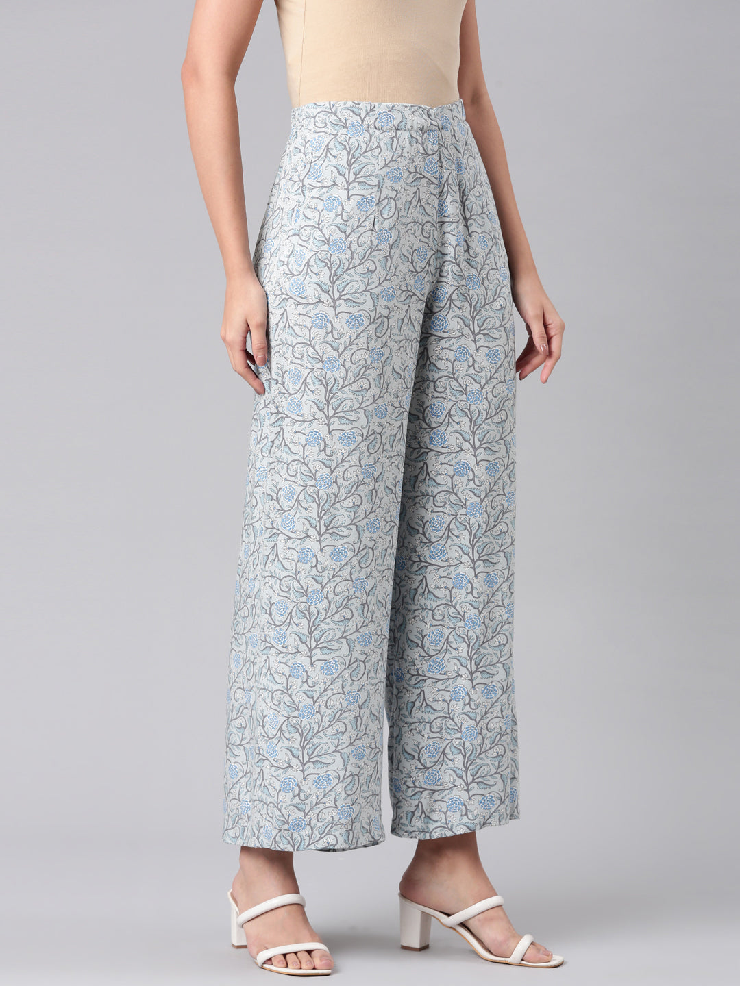 Women Blue Woven Viscose Mid Rise Printed Palazzo