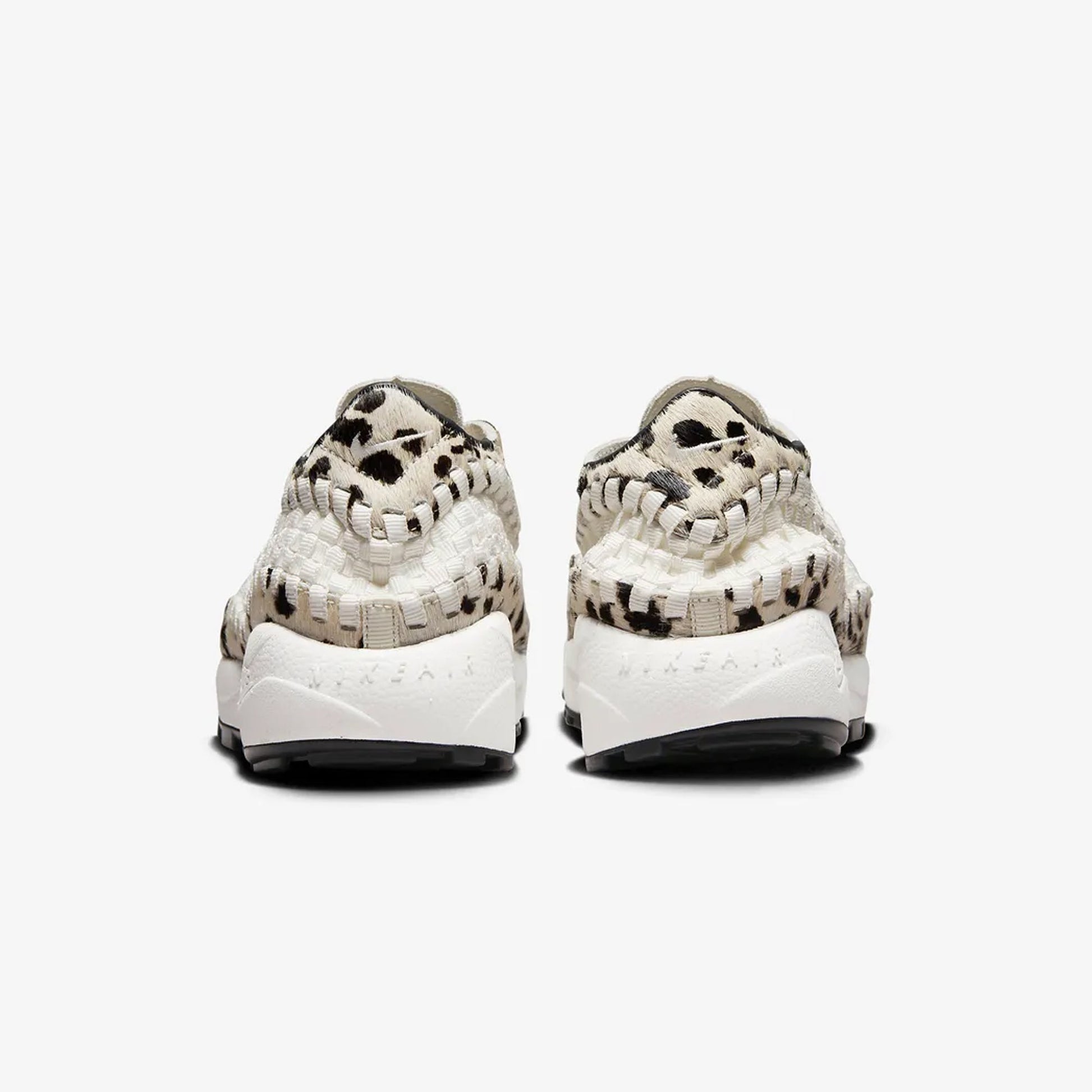 Nike | AIR FOOTSCAPE WOVEN  { SAIL/SAIL-BLACK