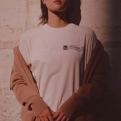 SPORTY & RICH | UNICORN CREST T-SHIRT { CREAM