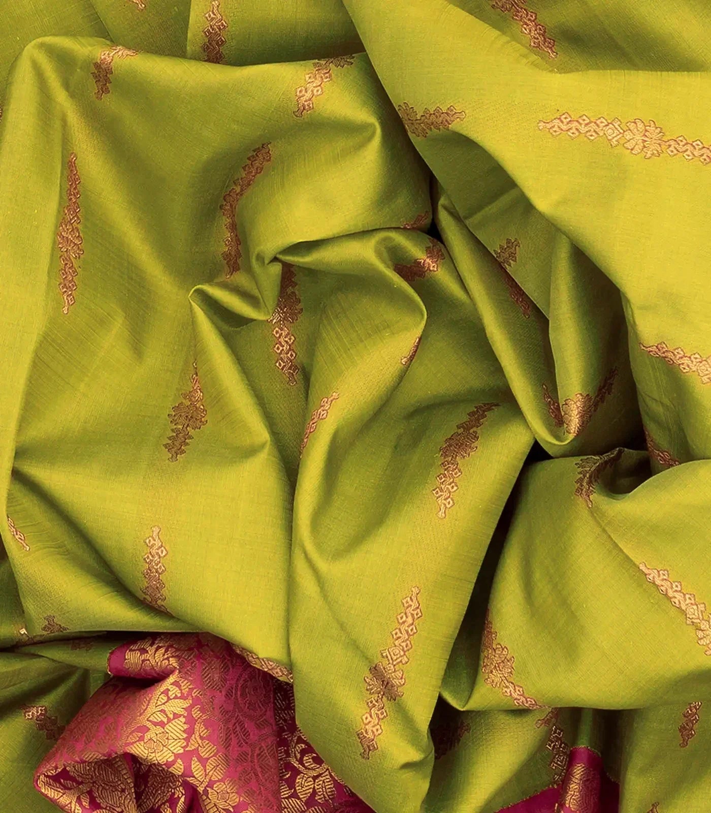 Pastel Green Handloom Natural Dyed Silk Saree With Tree of Life Pallu