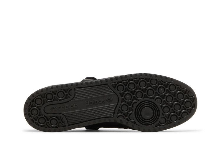 adidas Forum Low Triple Black