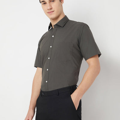 Wrinkle Free Half Sleeve Shirt