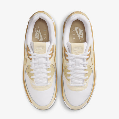 Nike | AIR MAX 90 LV8 { WHITE/TEAM GOLD-CLUB GOLD-COCONUT MILK