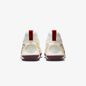 Nike | COSMIC UNITY 2  { COCONUT MILK/TEAM RED