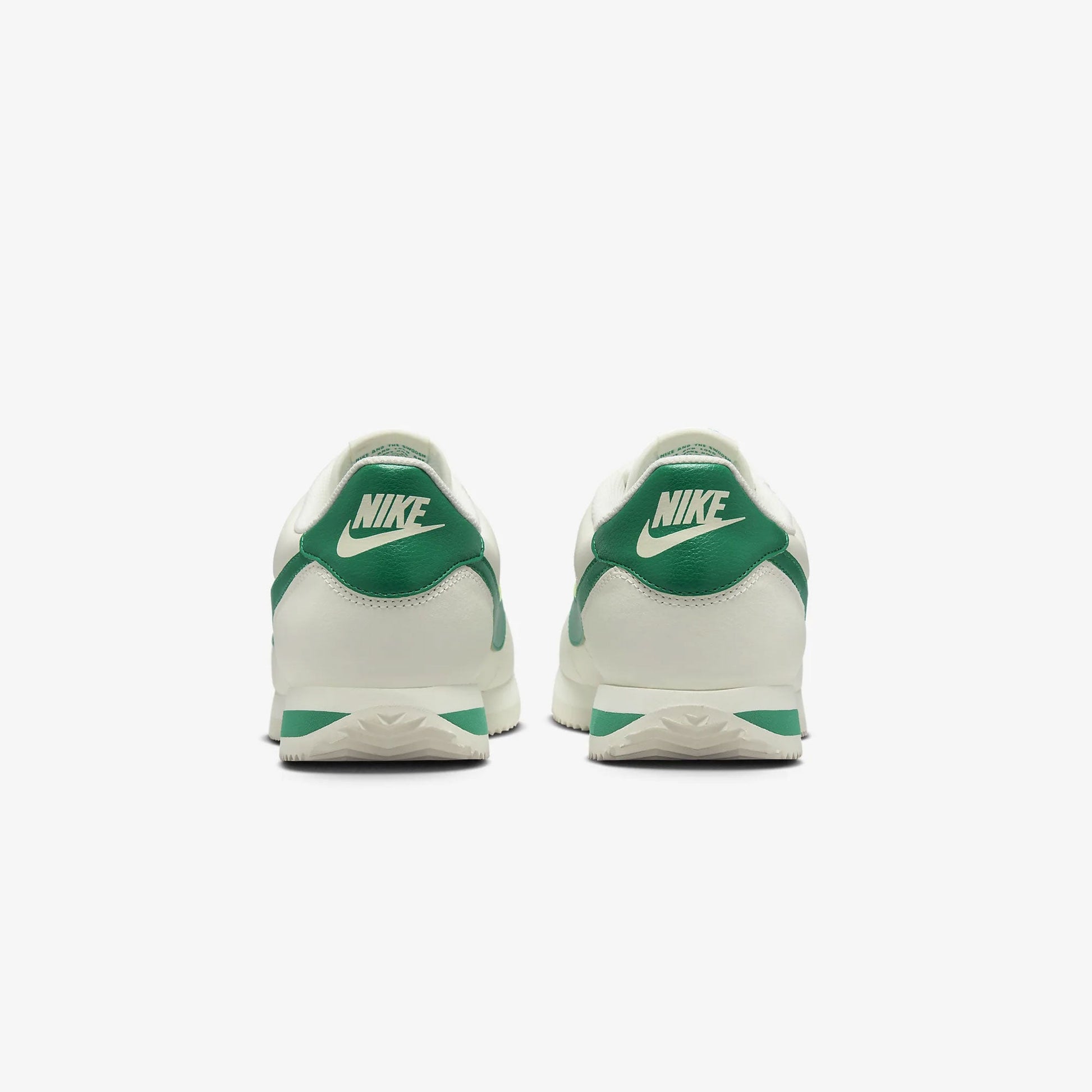 Nike | CORTEZ  { SAIL/STADIUM GREEN