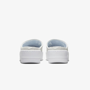 Nike | AIR FORCE 1 LOVE XX  { OFF WHITE/LIGHT SILVER