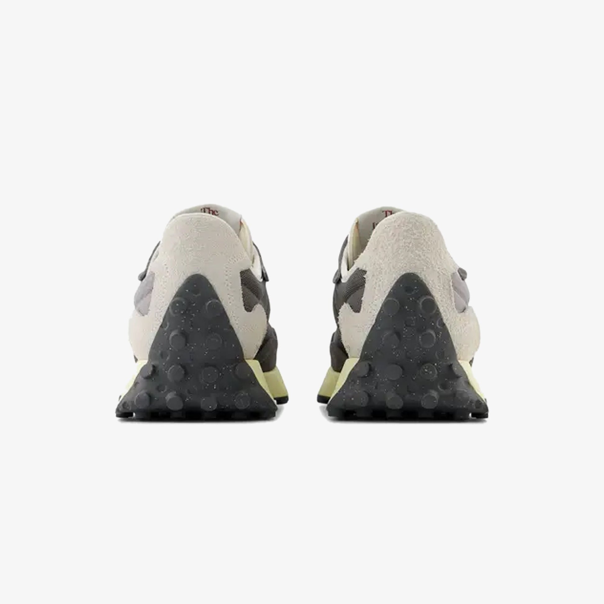 New Balance | 327  { GREY