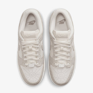 NIKE | DUNK LOW PREMIUM { PHANTOM/PHOTON DUST-LT SMOKE GREY