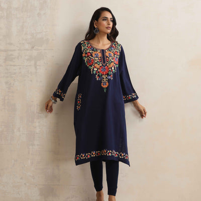 trueBrowns Blue Kashmiri Floral Embroidered Woollen Phiran Kurta