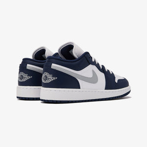 JORDAN | AIR JORDAN LOW 1 LOW (GS) { WHITE/WOLF GREY-MIDNIGHT NAVY