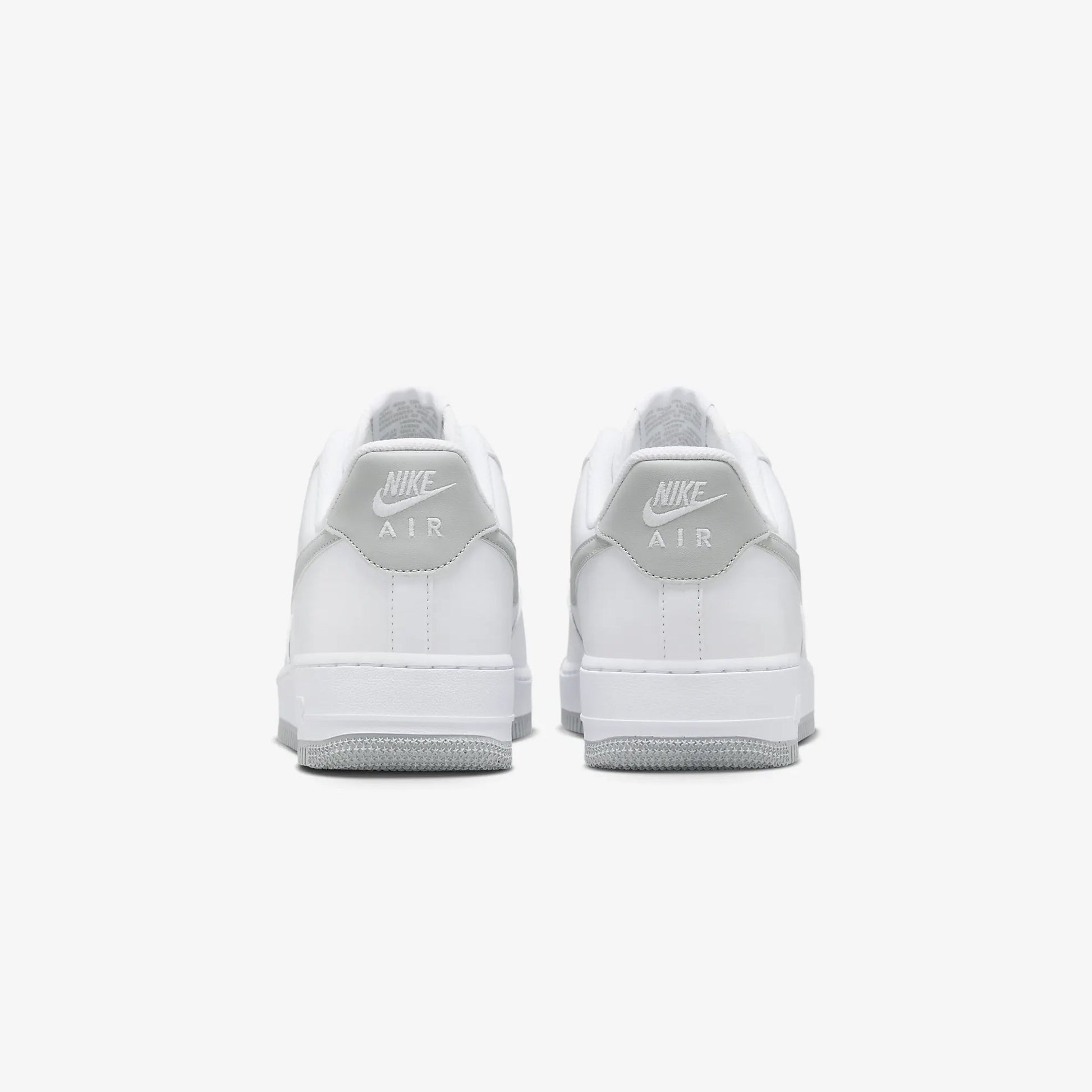 Nike | AIR FORCE 1 '07 { WHITE/LT SMOKE GREY-WHITE