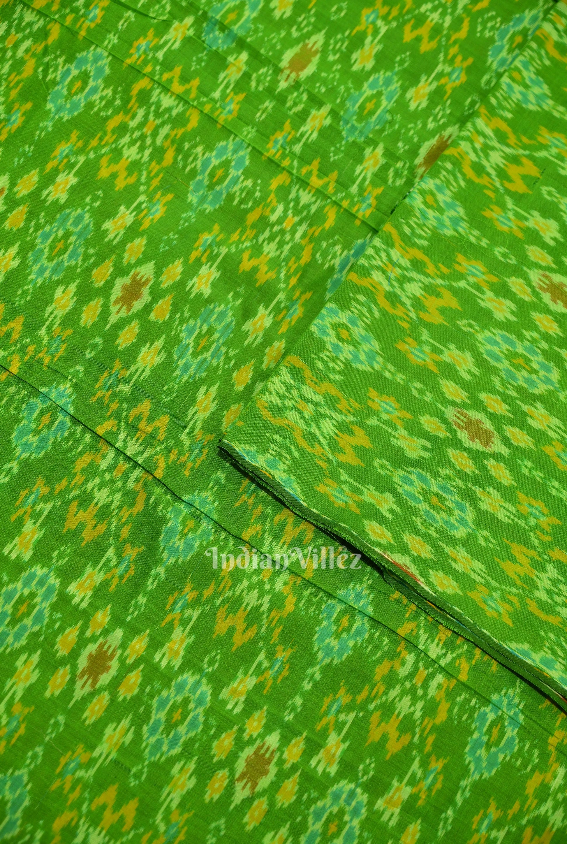 Exclusive Green Pochampally Ikat Silk & Cotton (Sico) Fabric