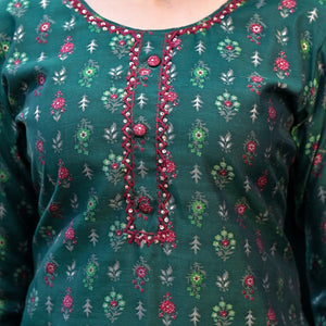 Bottle Green Floral Kantha Work Embroidered Chanderi Silk Salwar Suit