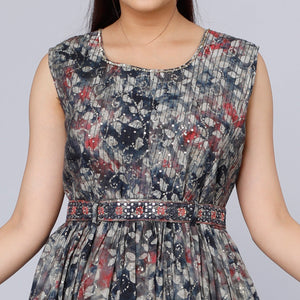 grey-floral-printed-muslin-gown