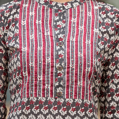 grey-floral-printed-pure-cotton-straight-salwar-suit
