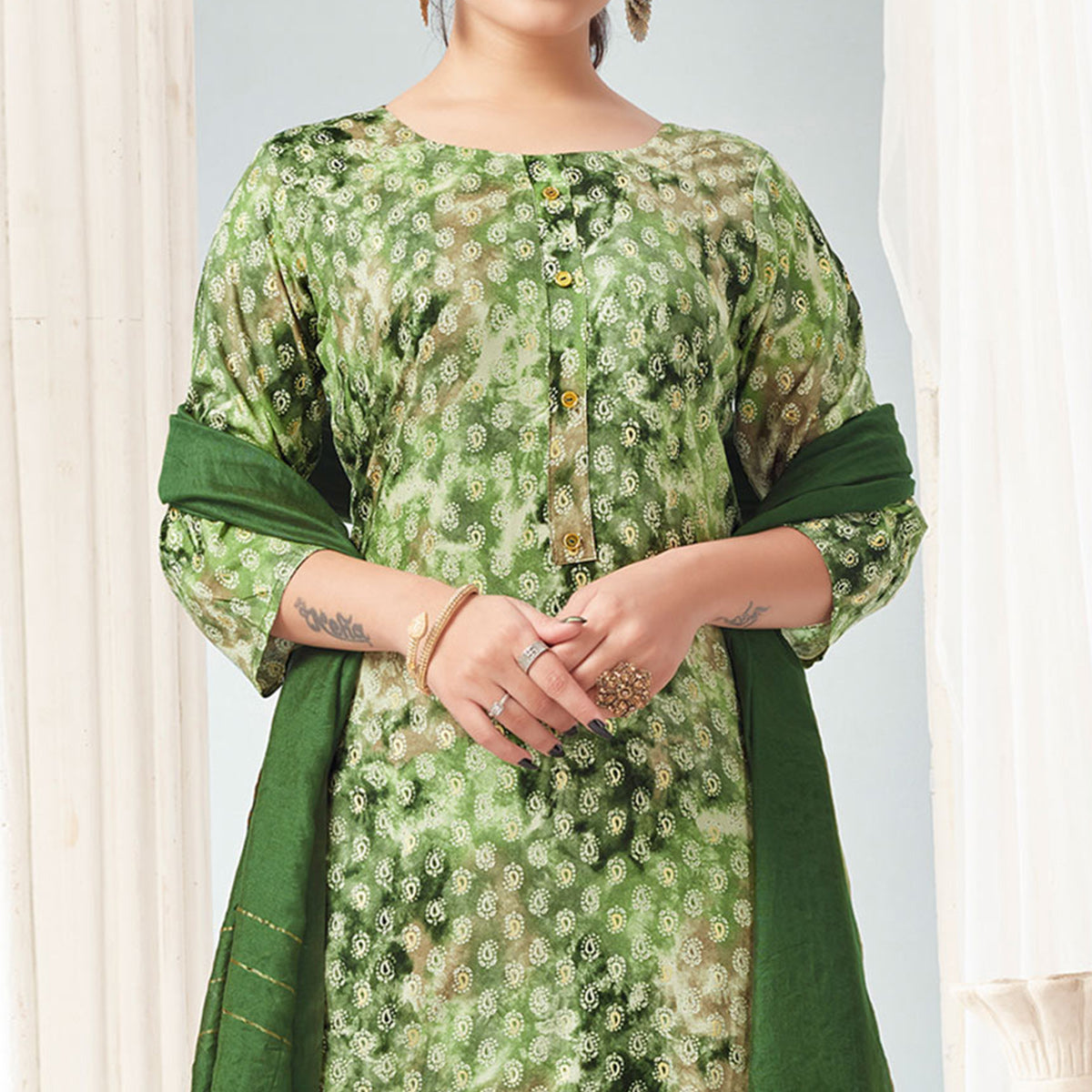 green-paisley-foil-printed-rayon-suit
