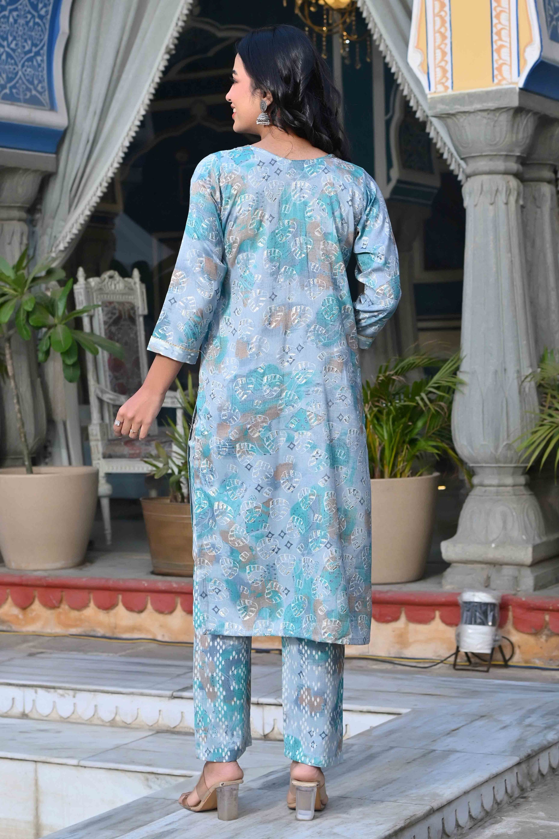 grey-turquoise-floral-foil-printed-rayon-salwar-suit
