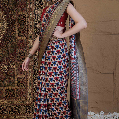 Multicolor Geometric Printed Viscose Saree
