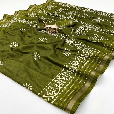 green-floral-printed-cotton-crepe-saree-with-katha-zari-border