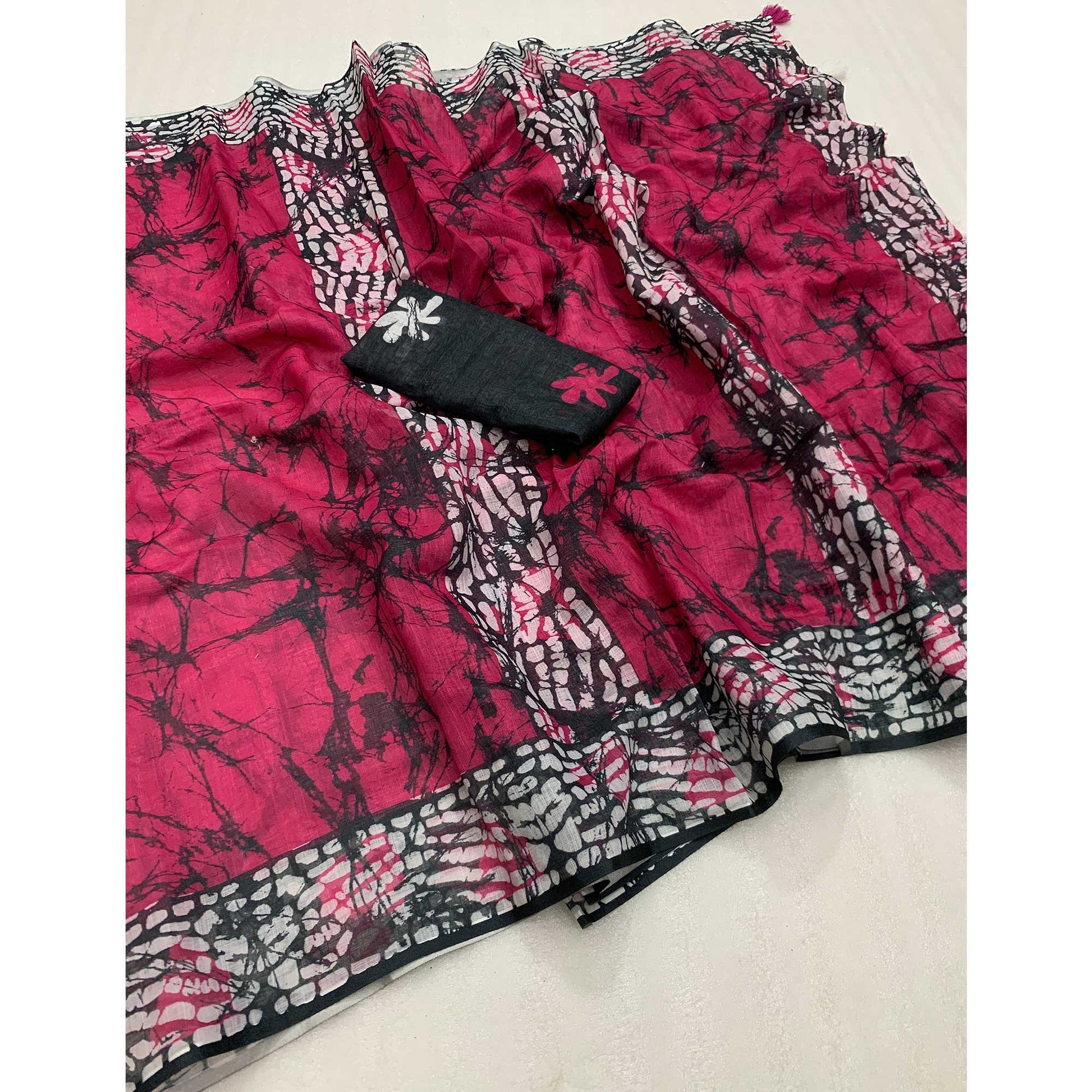 Magenta Digital Printed Linen Cotton Saree