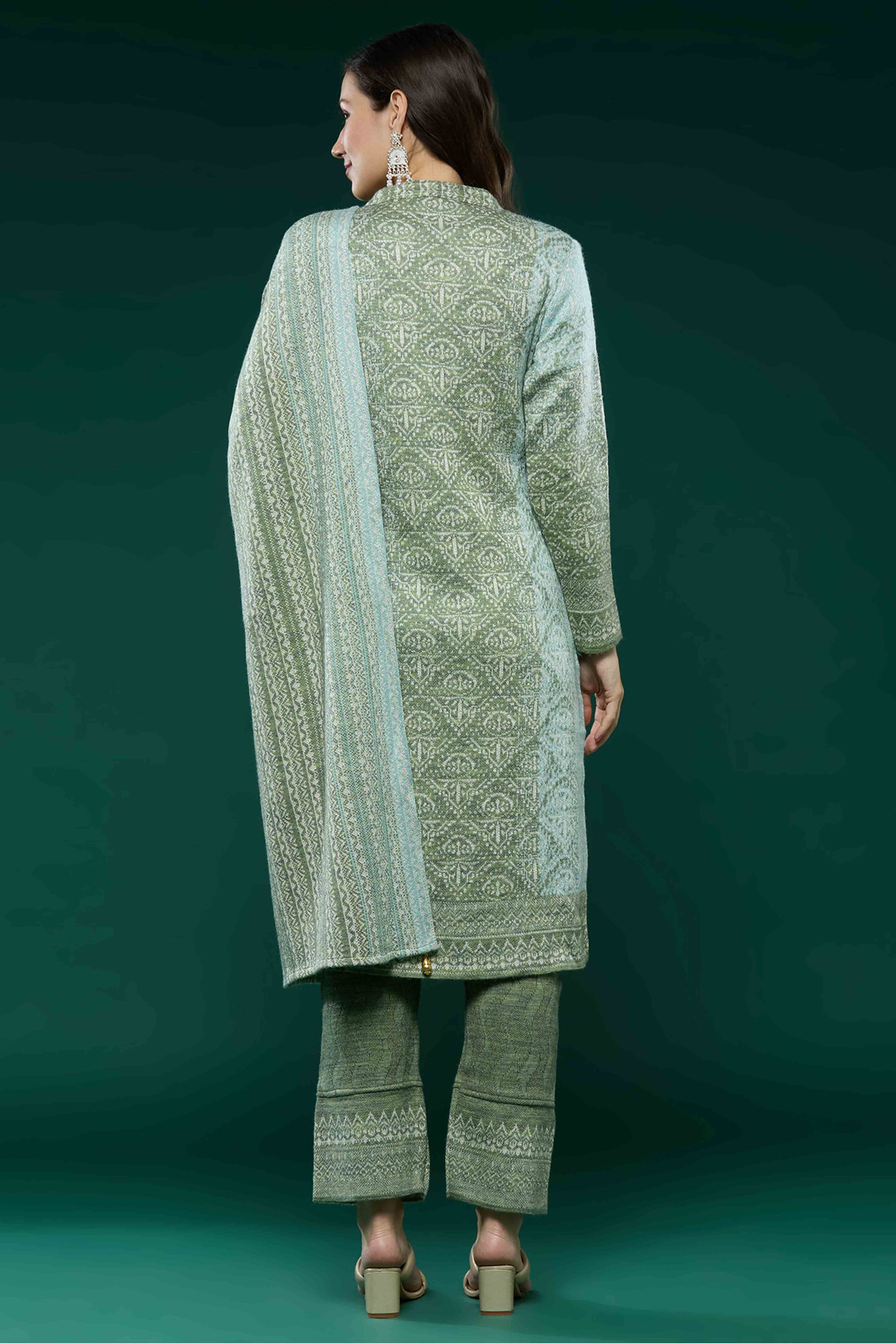 green-embroidered-woolen-straight-salwar-suit-1