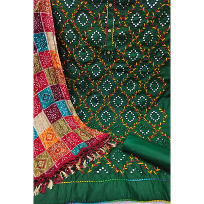 green-embroidered-cotton-blend-dress-material-3