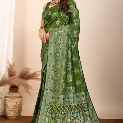 green-minakari-weaving-pure-silk-saree-3