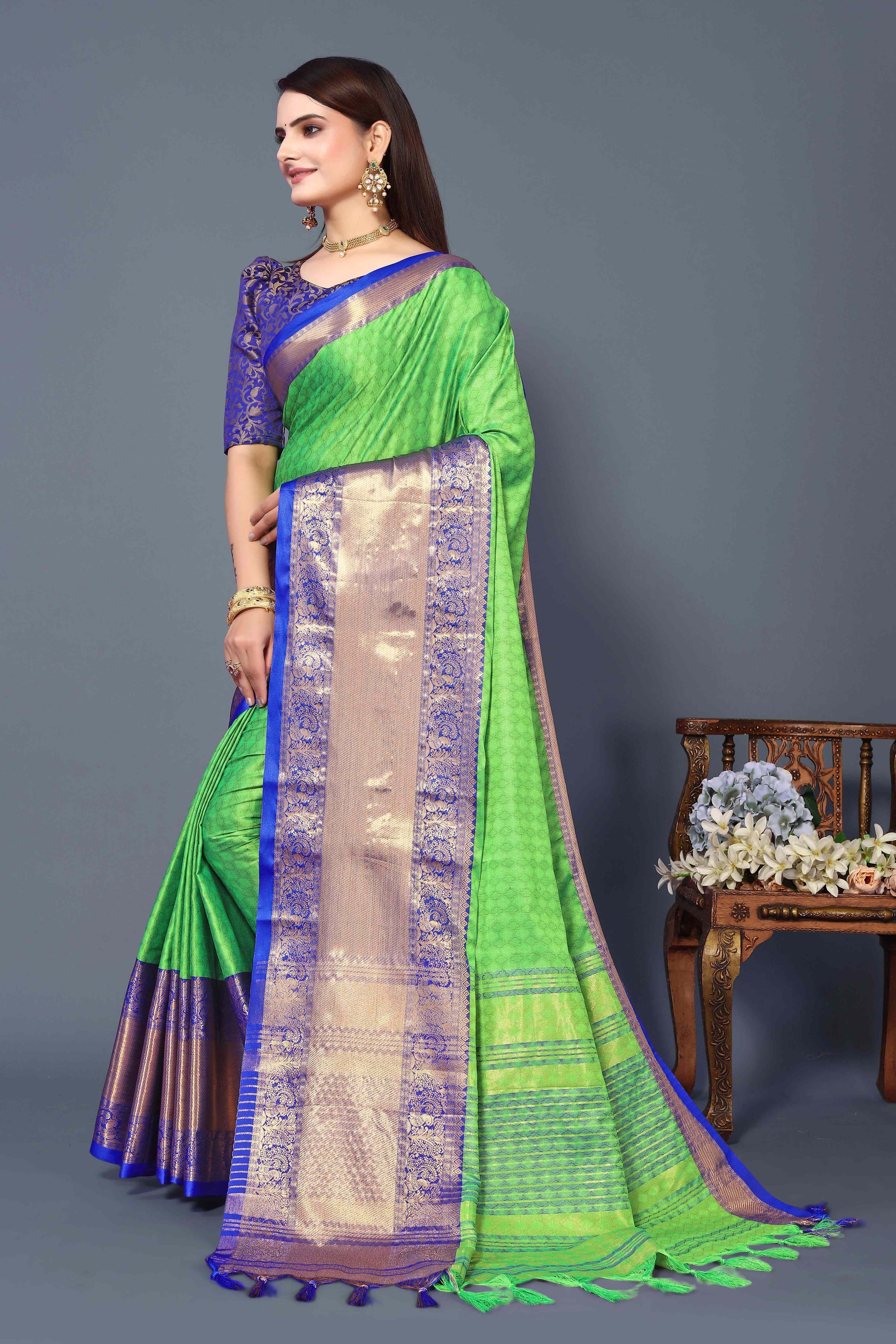Fresh Green Zari Weaving Cotton Silk Saree