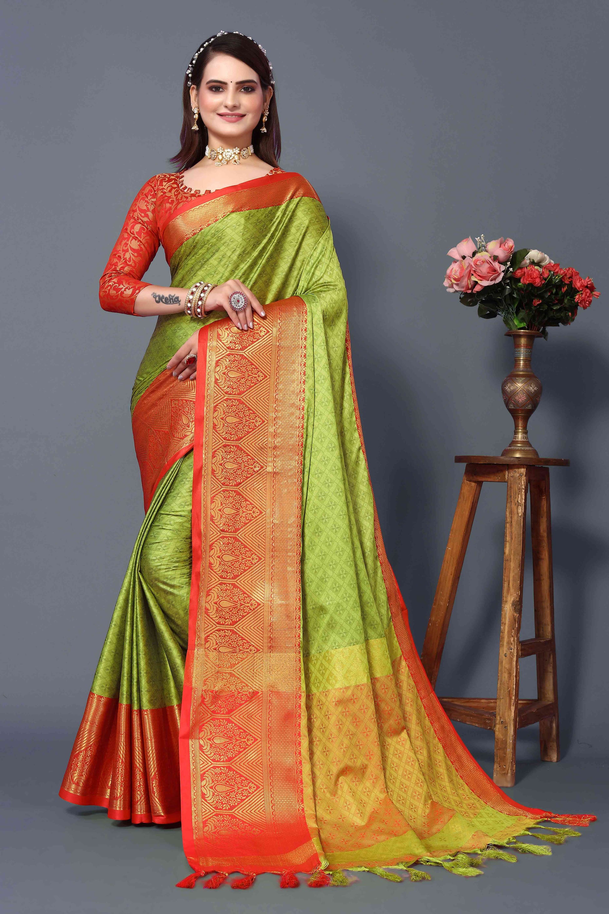 green-zari-weaving-cotton-silk-saree