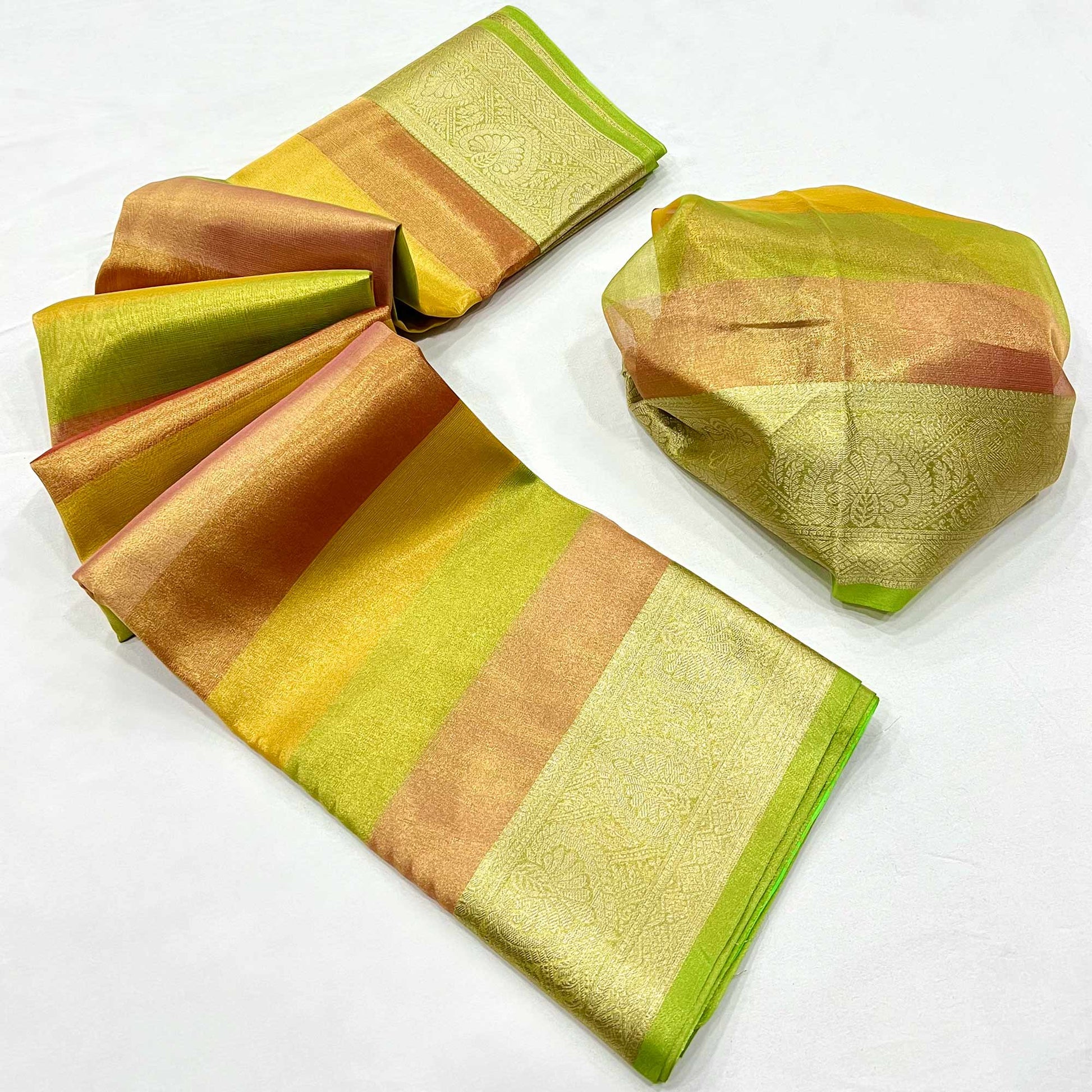 green-zari-weaving-tissue-saree