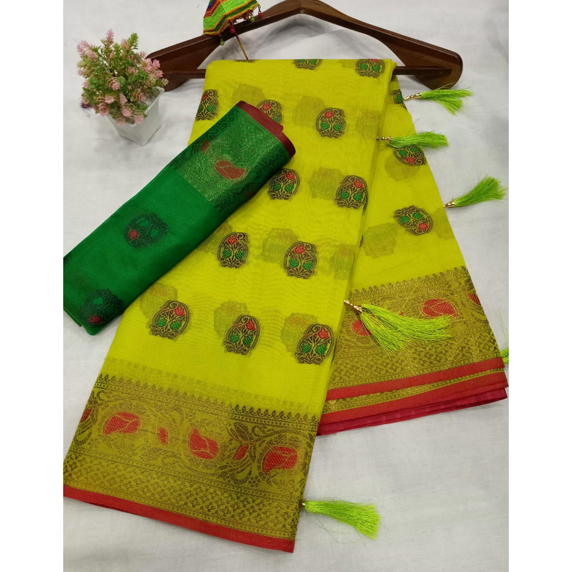 green-zari-work-woven-cotton-silk-saree