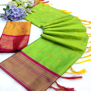 green-zari-woven-lichi-art-silk-saree-with-tassels