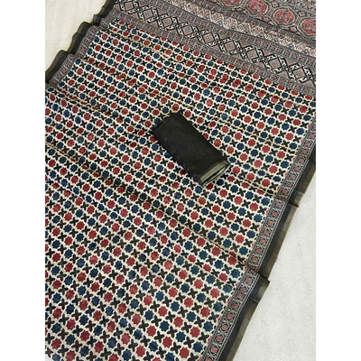 Multicolor Geometric Printed Linen Saree With Zari Border