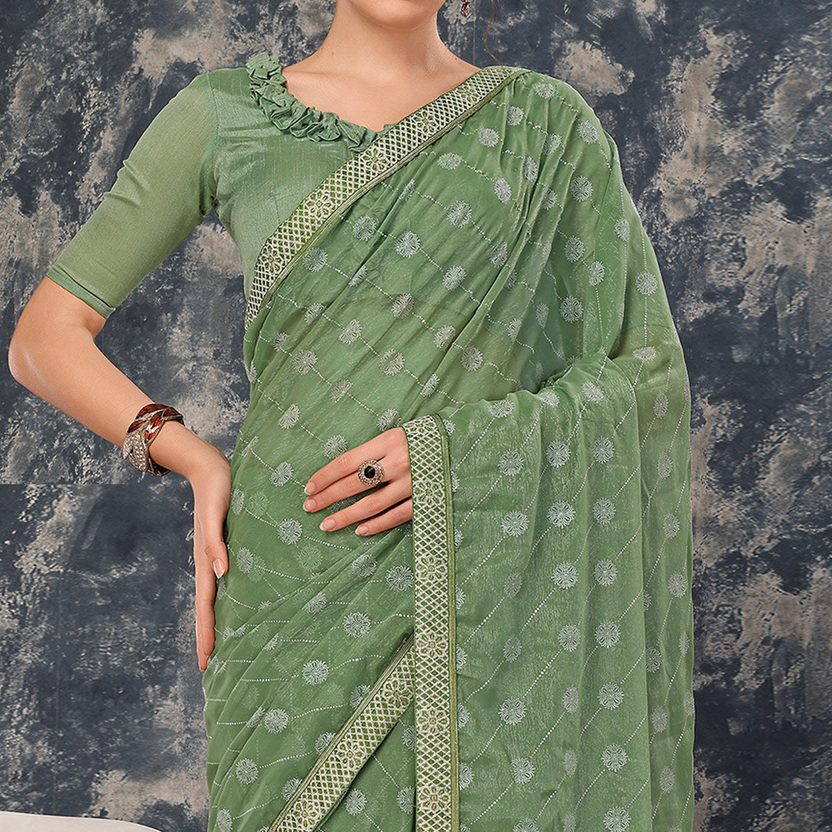 green-printed-chiffon-saree-with-lace-border-5